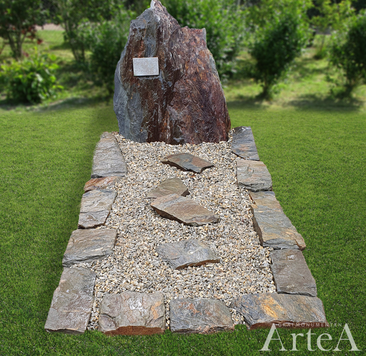 Natuurlijk grafmonument met leisteen