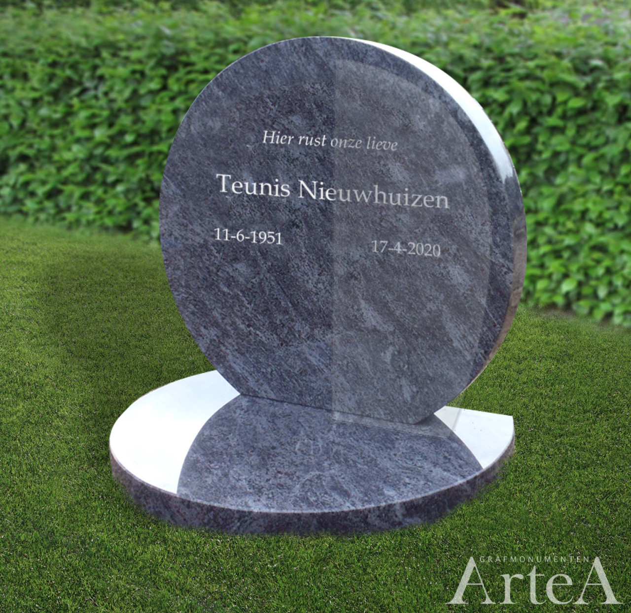 Grafmonument kort blauw grijs graniet