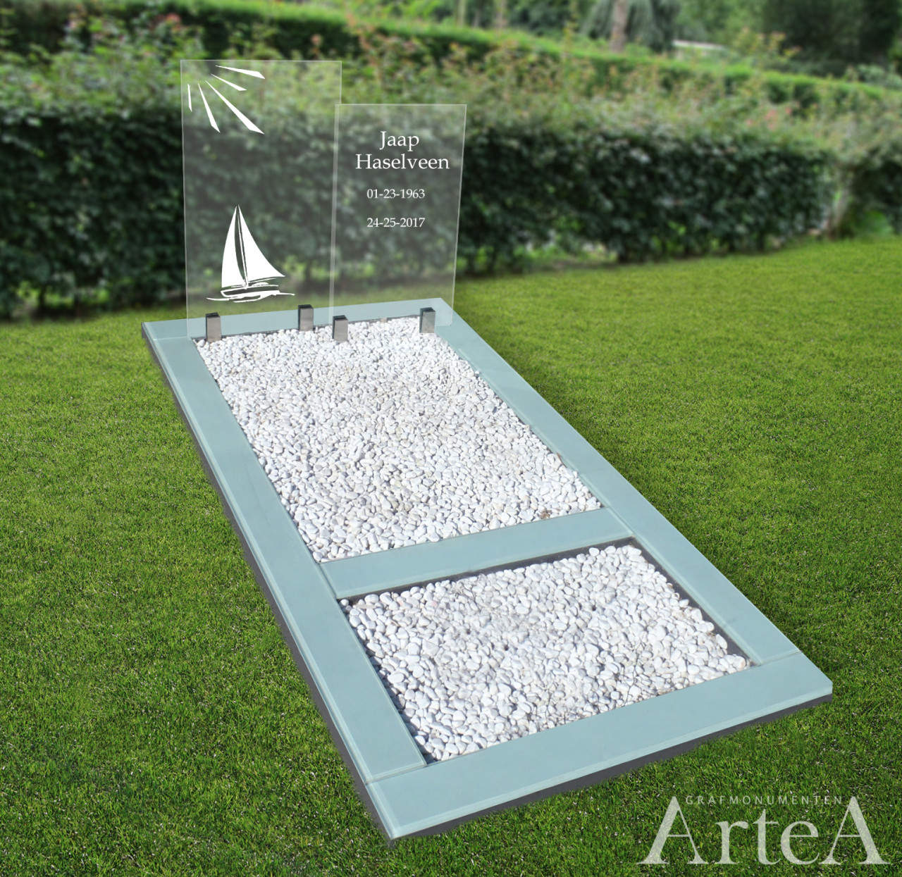 Grafmonument met glas en glazen platen met graveringen letters grind grafmonument is bijzonder