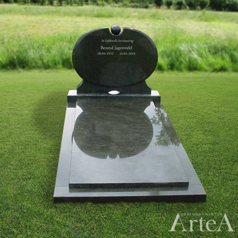 grafmonument graniet met bal grafsteen ovaal