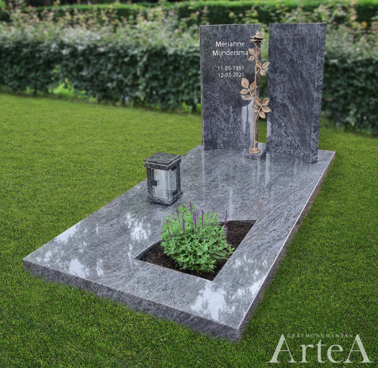 Grafsteen met 2 zuilen van graniet en bronzen roos