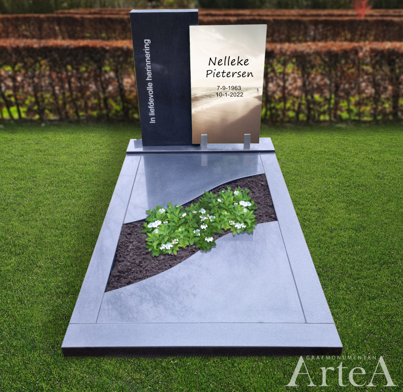 grafmonument met glazenplaat afbeelding strand