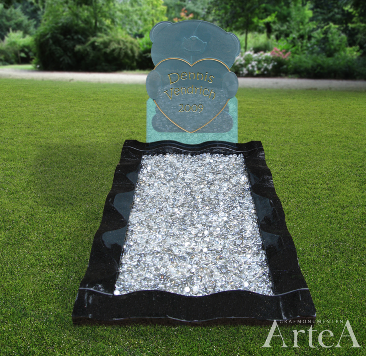 Grafmonument met glasplaat voor een kind