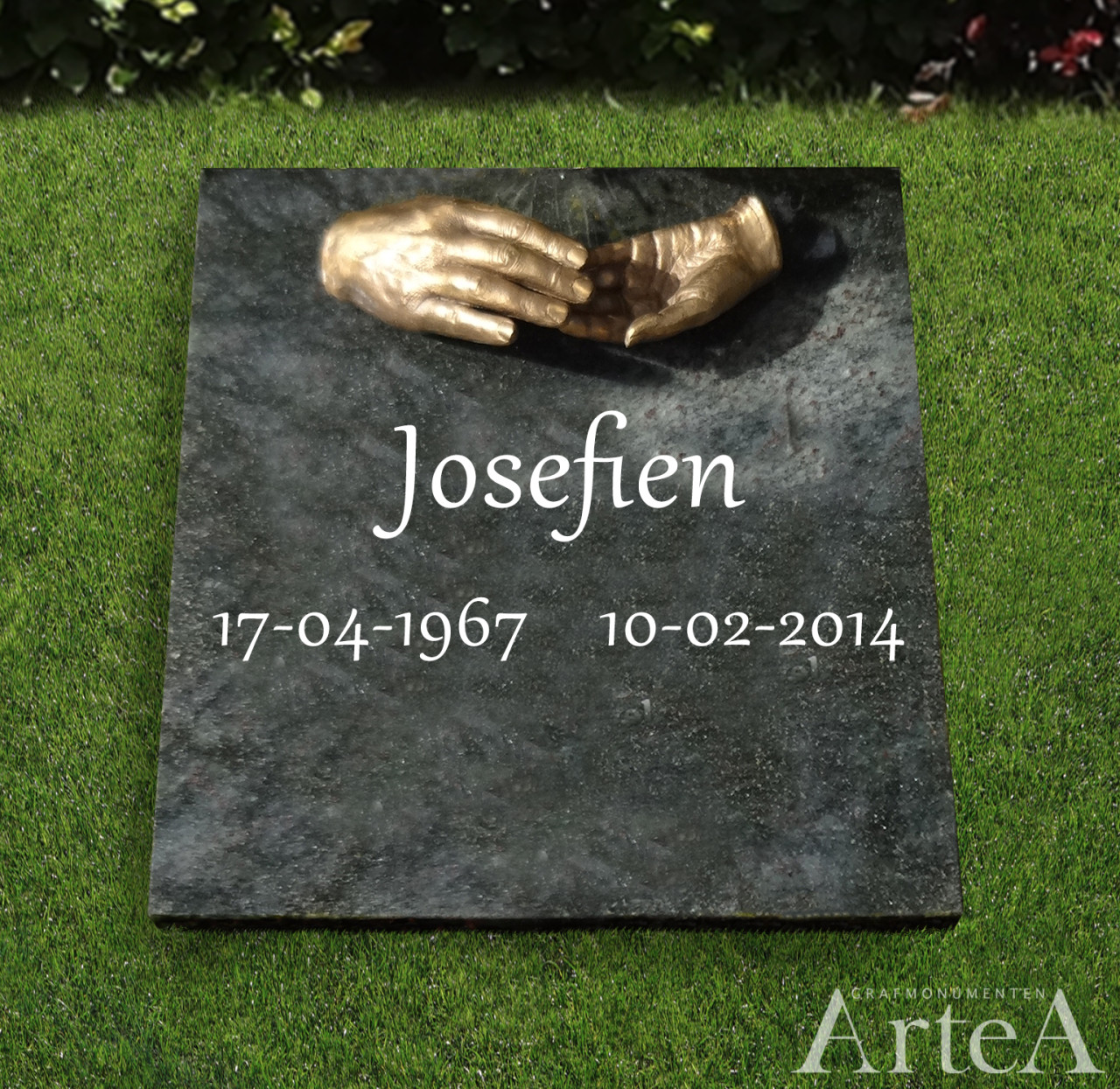 Letterplaat met bronzen handen