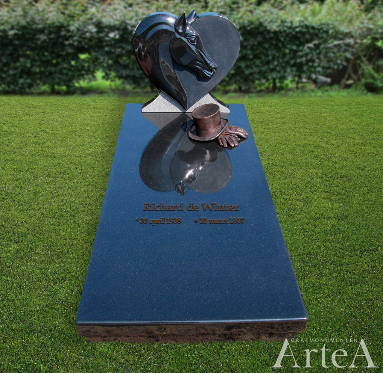 Grafsteen met paardenhoofd en hart