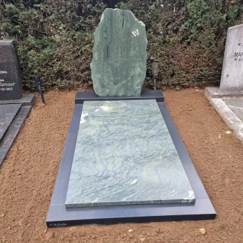 Geplaatste grafsteen door Artea grafmonumenten Veenendaal