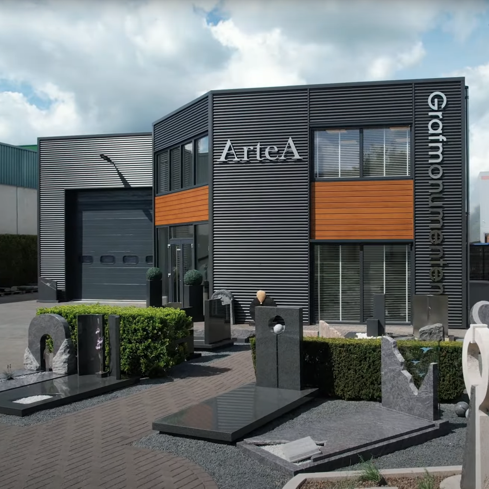 Bekijk artea grafmonumenten video en krijg een eerste indruk