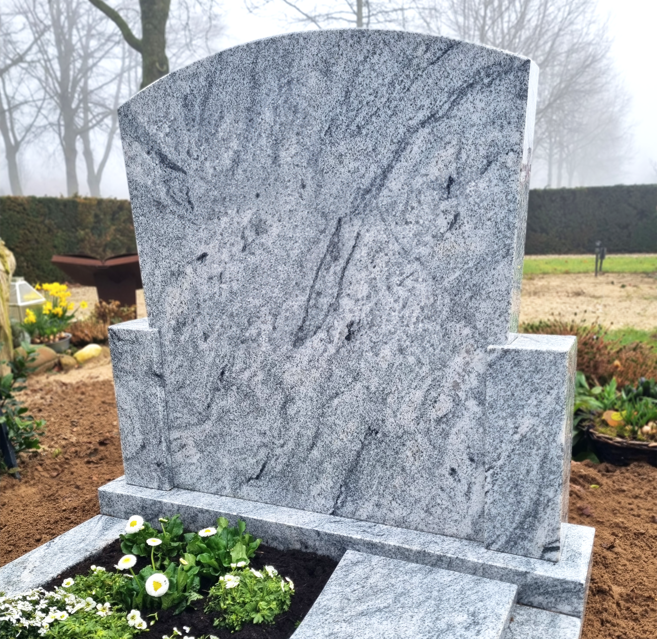 Klassieke grafsteen eenvoudig